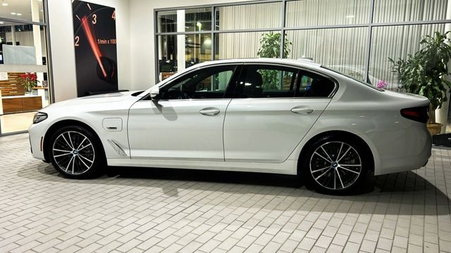 2023 BMW 5 Series 530e iPerformance 35