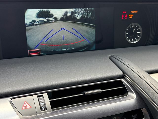 Used 2021 Silver Lexus 500 image 25