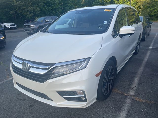2019 Honda Odyssey Elite's photo