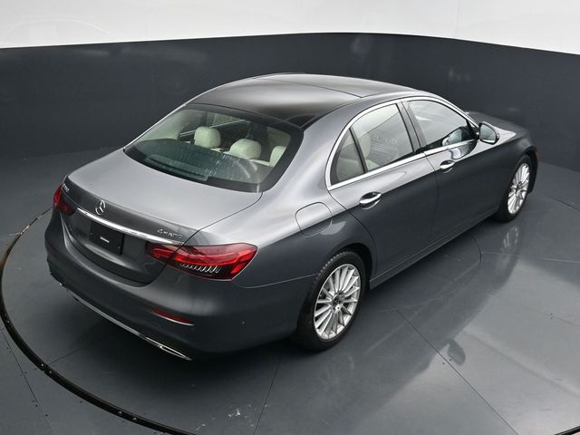 Used 2023  Mercedes-Benz E 350 image 19