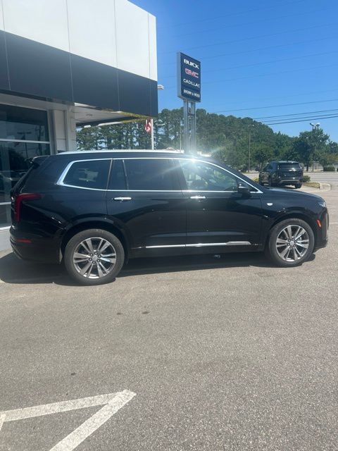 Stellar Black Metallic 2025 Cadillac XT6 Premium Luxury AWD SUV / Crossover Four-Wheel Drive 9-Speed Automatic