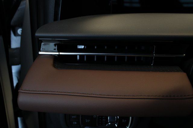 New 2026 White Lincoln Reserve image 11