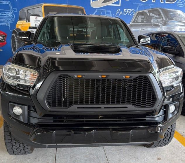 2016 Toyota Tacoma Double Cab V6 SR 4WD Pickup Truck Four-Wheel Drive 6-Speed Automatic