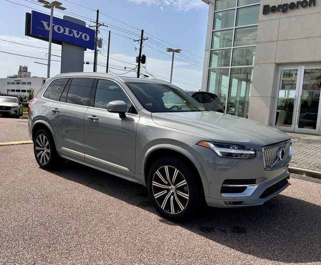 Vapour Gray Metallic 2024 Volvo XC90 SUV / Crossover All-Wheel Drive Automatic