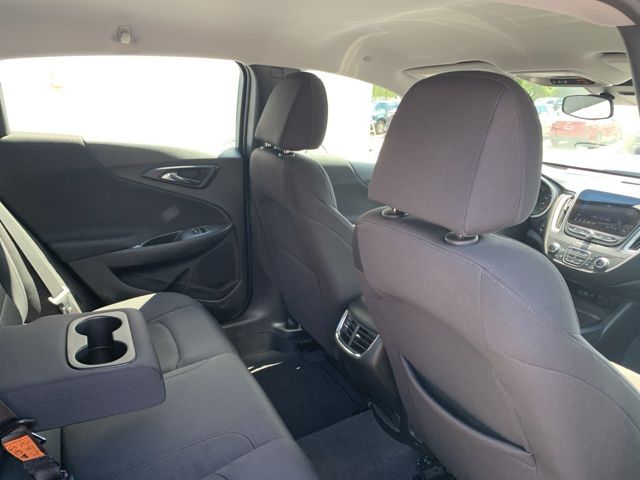2023 Chevrolet Malibu LT photo
