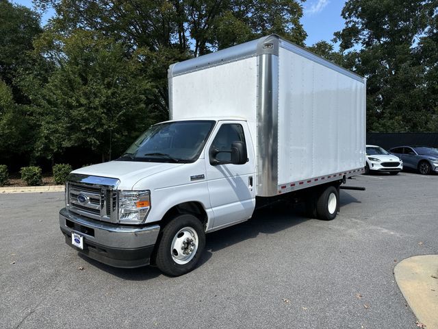 2024 Ford E-Series DRW E-350 Super Duty 158 in WB's photo