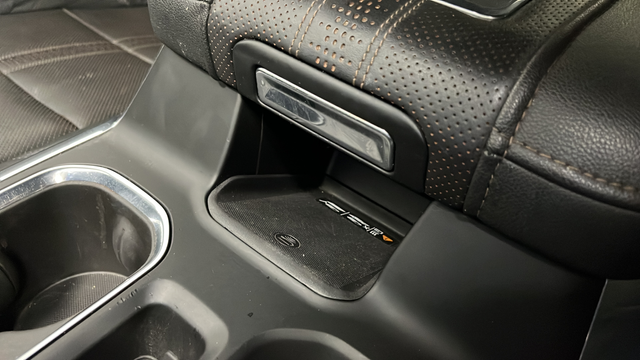 Used 2022 Iridescent Pearl Tricoat Chevrolet High Country image 32