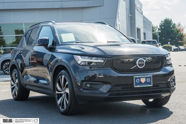 Onyx Black Metallic 2021 Volvo XC40 Recharge Pure Electric P8 eAWD SUV / Crossover All-Wheel Drive 1-Speed Automatic