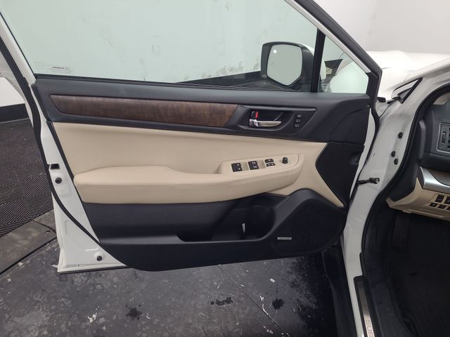 2016 – Subaru – Outback