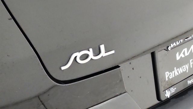 2022 Kia Soul LX Black at Gullo Toyota