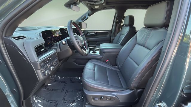 Used 2025 Gray Chevrolet RST image 18