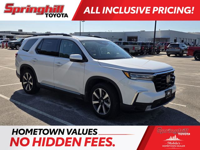 2025 Honda Pilot Touring 2WD's photo