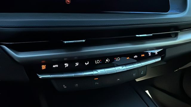 Used 2024 Red Cadillac Sport image 29