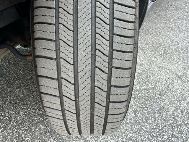 Used 2022 Silver Subaru Limited image 11