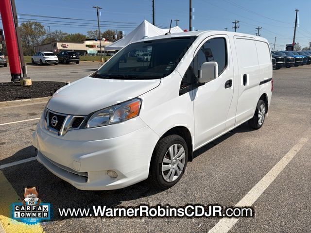 Used 2020 White Nissan SV image 3