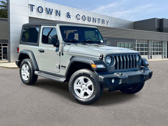 Sting-Gray Clearcoat 2022 Jeep Wrangler SUV / Crossover Four-Wheel Drive 8-Speed Automatic