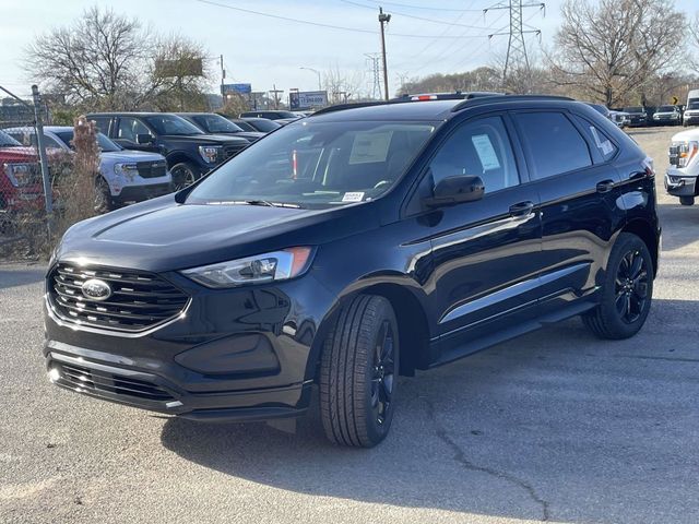 2024 Ford Edge SE 3