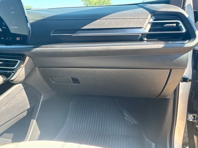 Used 2026 Chevrolet Traverse SUV