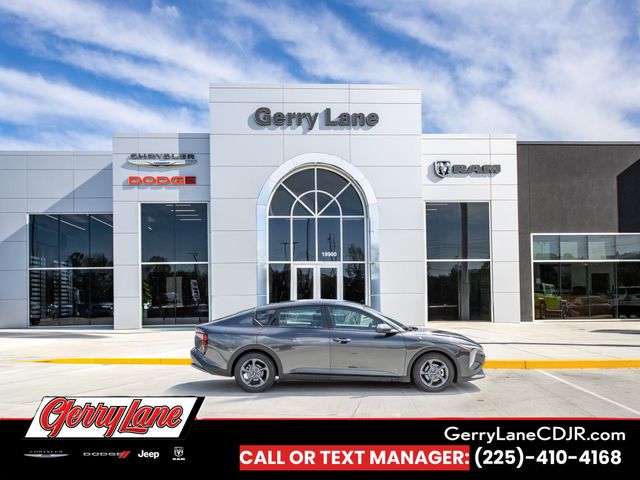 Interstellar Gray 2025 Kia K4 LXS FWD Sedan Front-Wheel Drive Continuously Variable Transmission