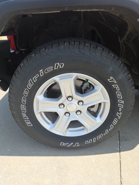 Used 2021 Jeep Wrangler SUV