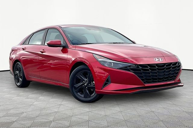Calypso Red 2021 Hyundai Elantra Sedan Front-Wheel Drive Continuously Variable Transmission