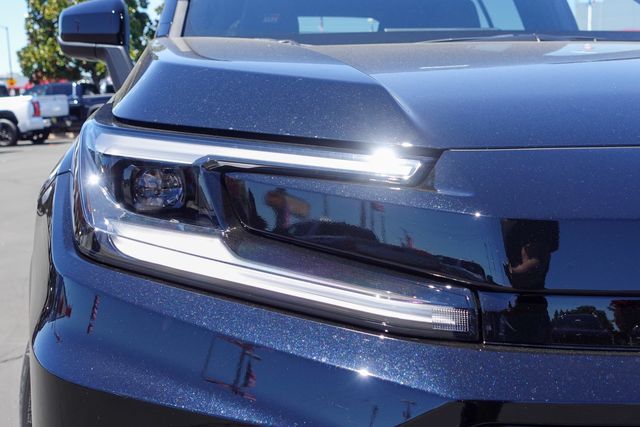 New 2026 Toyota RAV4 Plug-in Hybrid SUV