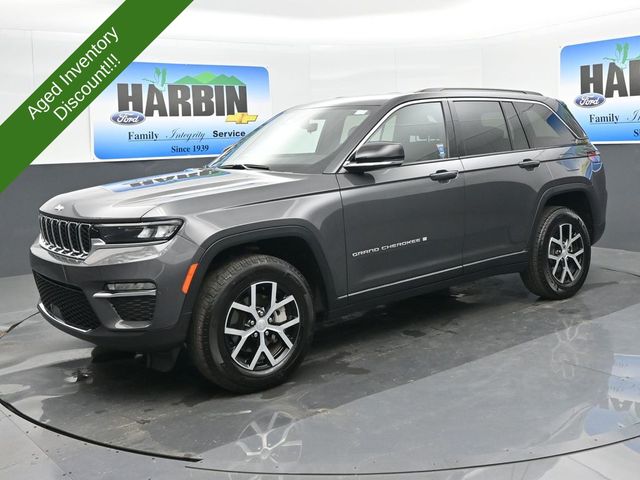Gray Metallic 2025 Jeep Grand Cherokee SUV / Crossover Four-Wheel Drive 8-Speed Automatic