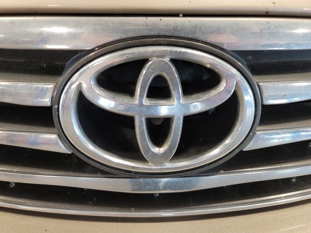 2006 Champagne Toyota Camry LE FWD Sedan