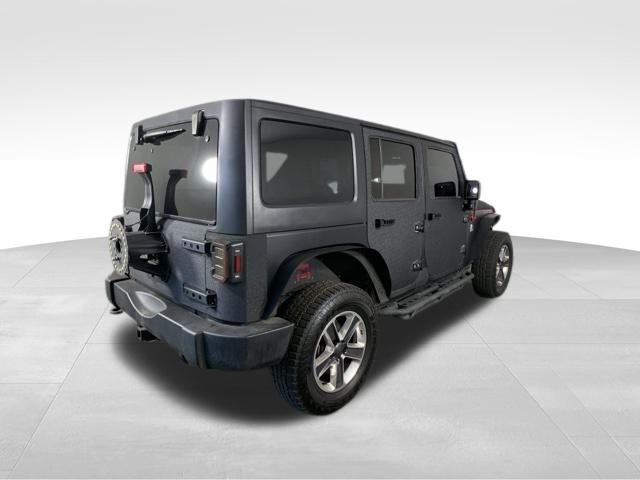 2013 Jeep Wrangler Unlimited Sahara 6