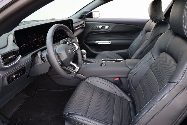 2026 Ford Mustang EcoBoost Premium - 9