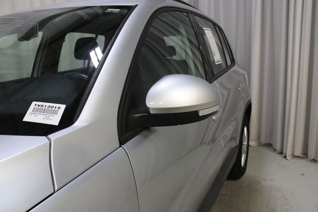 Used 2017 Silver Volkswagen 2.0T S image 33