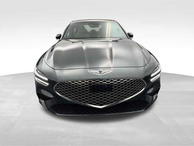 2022 Genesis G70 2.0T 3