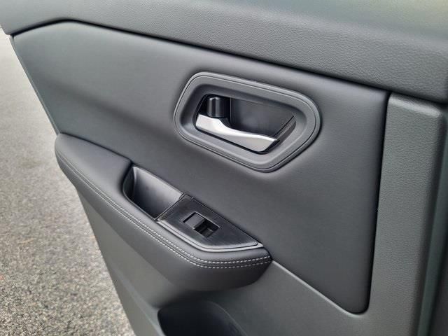 New 2026 White Nissan SV image 18