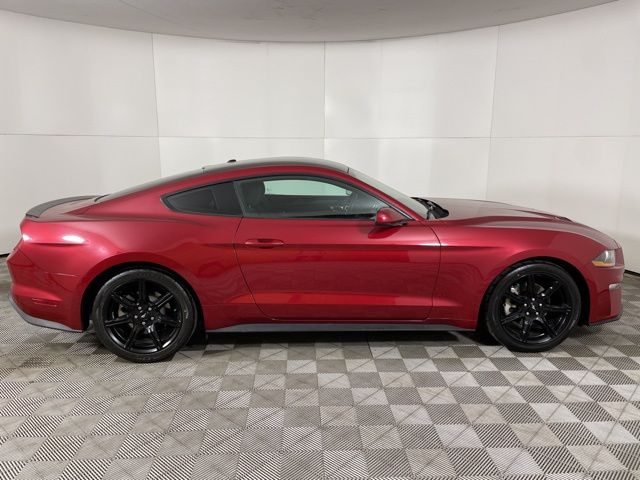 2020 Ford Mustang EcoBoost 12