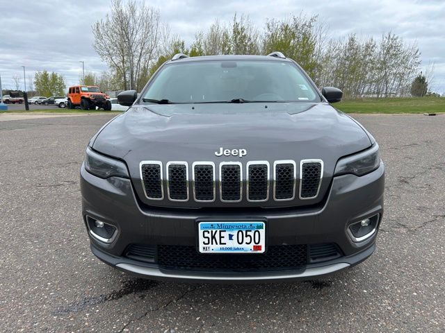 2019 Granite Crystal Metallic Clearcoat Jeep Cherokee Limited 4X4 SUV