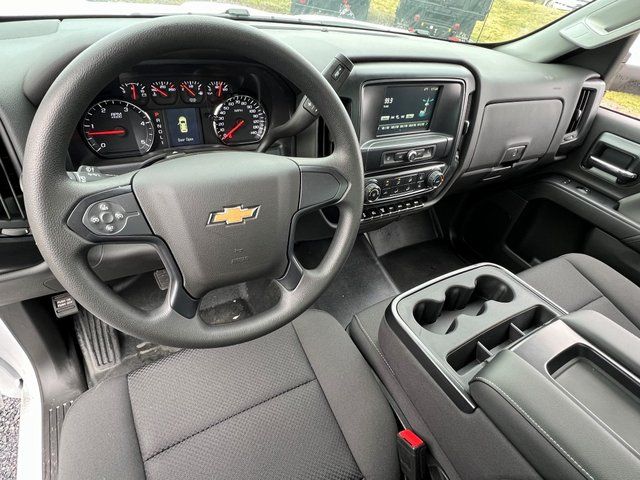 2023 Chevrolet Silverado 4500HD Work Truck 17