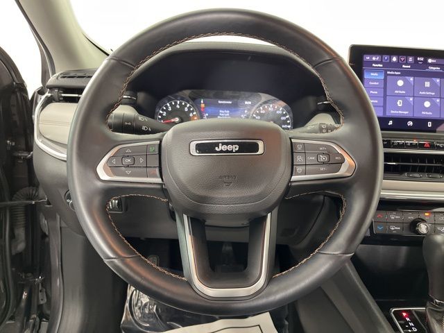 2022 Granite Crystal Metallic Clearcoat Jeep Compass Limited 4X4 SUV