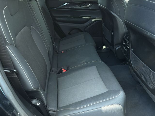 Used 2023 Black Jeep Laredo image 37