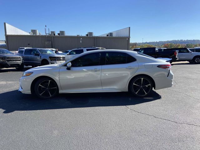 2018 Toyota Camry XSE 7