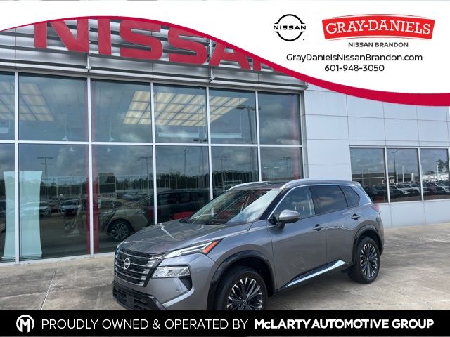 2025 Nissan Rogue Platinum FWD's photo