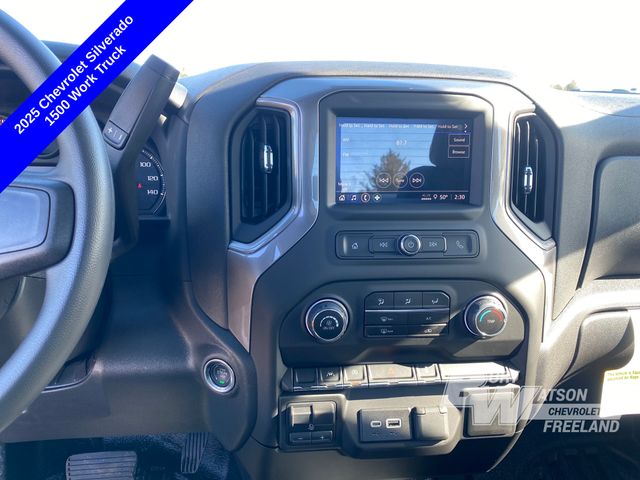 2025 Chevrolet Silverado 1500 WT photo