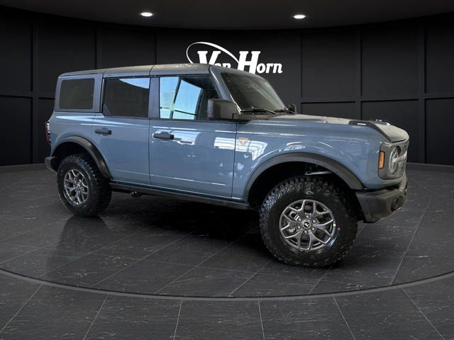 New 2025 Ford Bronco Badlands 4D Sport Utility | #L141386N | Van
