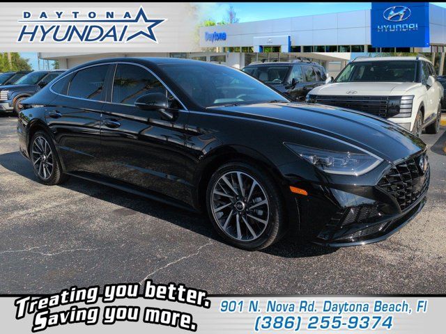 Onyx Black 2023 Hyundai Sonata Sedan Front-Wheel Drive 8-Speed Automatic