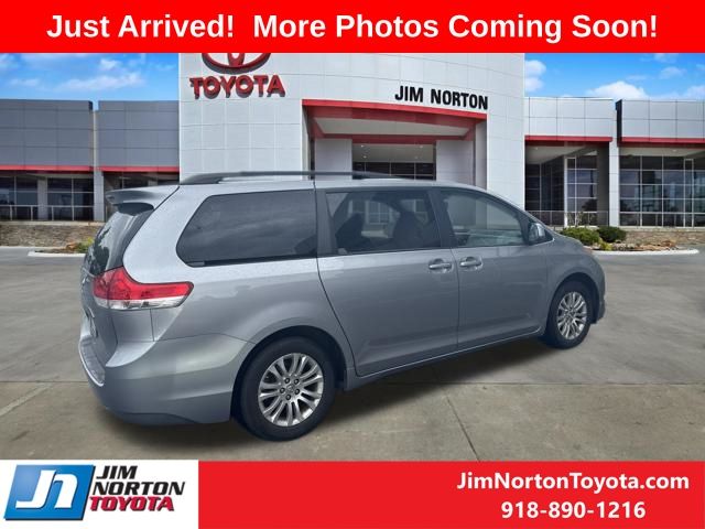 Used 2011 Toyota Sienna Van