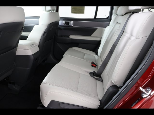 2025 Hyundai Santa Fe SEL - Photo 9