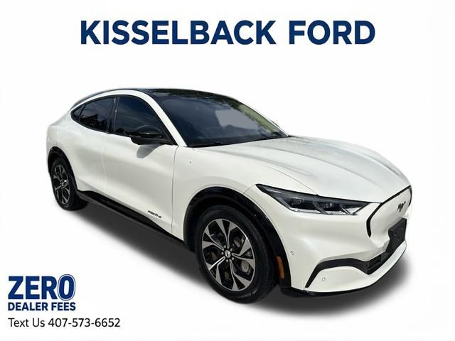Star White Metallic Tri-Coat 2023 Ford Mustang Mach-E SUV / Crossover Rear-Wheel Drive Automatic