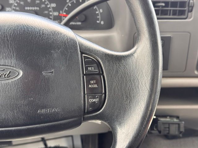 2001 Ford F-250 Super Duty XLT