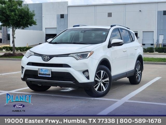 White 2017 Toyota RAV4 XLE SUV / Crossover Front-Wheel Drive 6-Speed Automatic