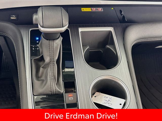 Used 2025 Toyota Sienna Van