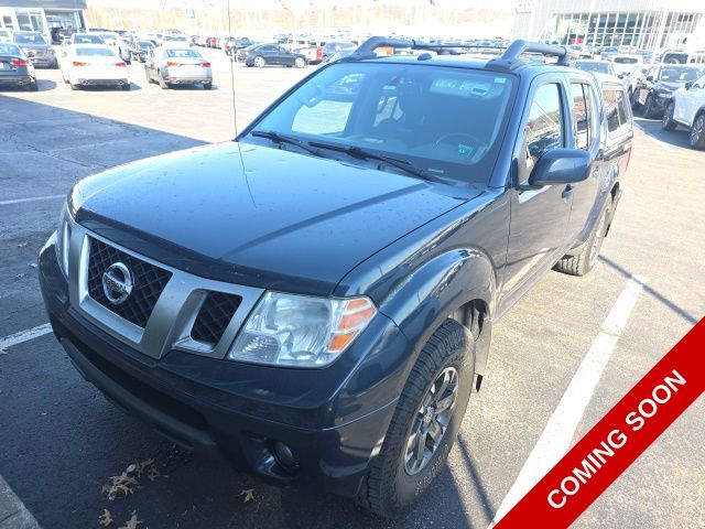 Arctic Blue Metallic 2018 Nissan Frontier PRO-4X Crew Cab 4WD Pickup Truck Four-Wheel Drive 5-Speed Automatic Overdrive